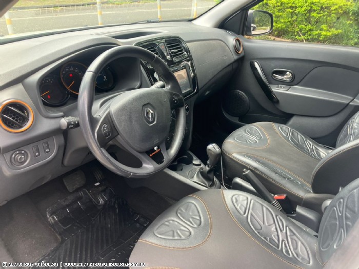 Renault SANDERO STEPWAY EASY 2017/2018